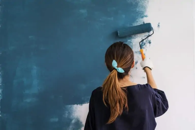 lady painting a wall